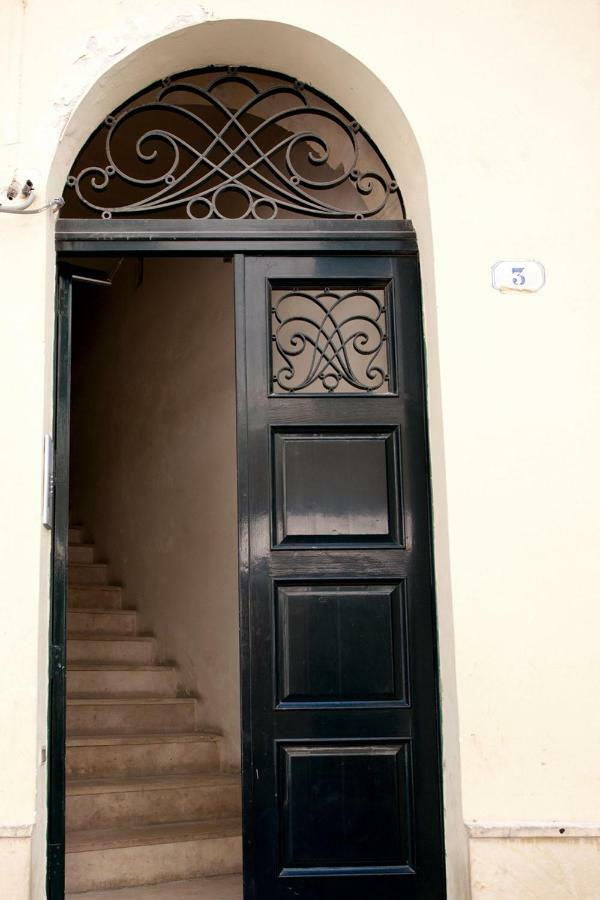 Balivo'S House B&B Лечче Экстерьер фото